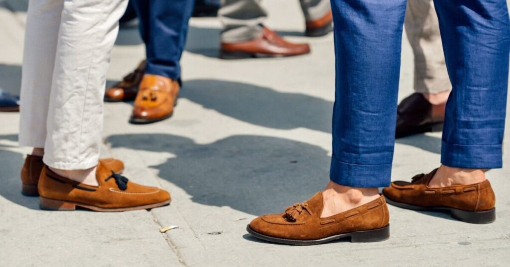 What Shoes to Wear With Linen Pants?