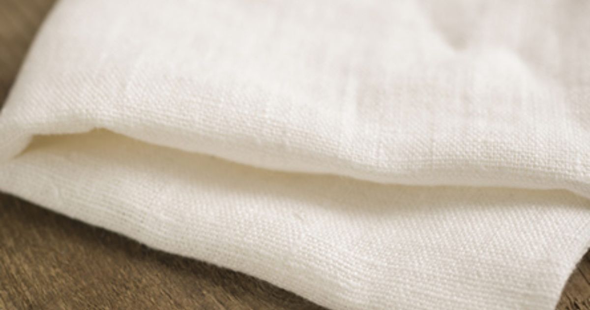 Linen's Breathability in Summer